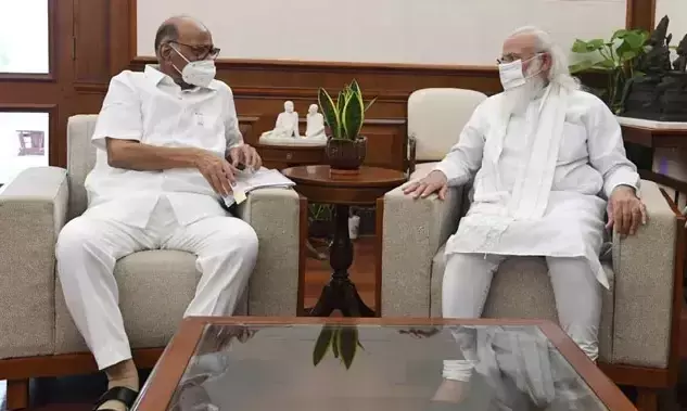 മോദിയെ കണ്ട്​ എൻ.സി.പി അധ്യക്ഷൻ ശരദ്​ പവാർ; കൂടിക്കാഴ്ച നീണ്ടത്​ 50 മിനിറ്റ്​