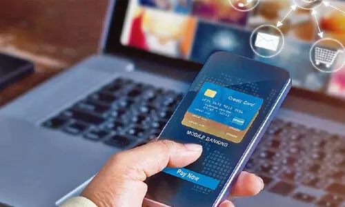 ഒ.ടി.പി പോലും പങ്കുവെക്കാതെ യുവാവിന്​ നഷ്​ടമായത്​ വൻതുക; പുറത്ത്​ വരുന്നത്​ പുതിയ സൈബർ തട്ടിപ്പ്​​ രീതി