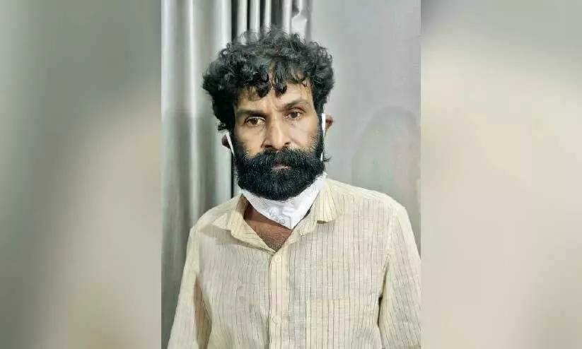 വാ​ഹ​ന മോ​ഷ​ണം; ഒ​ളി​വി​ലാ​യി​രു​ന്ന പ്ര​തി പി​ടി​യി​ല്‍