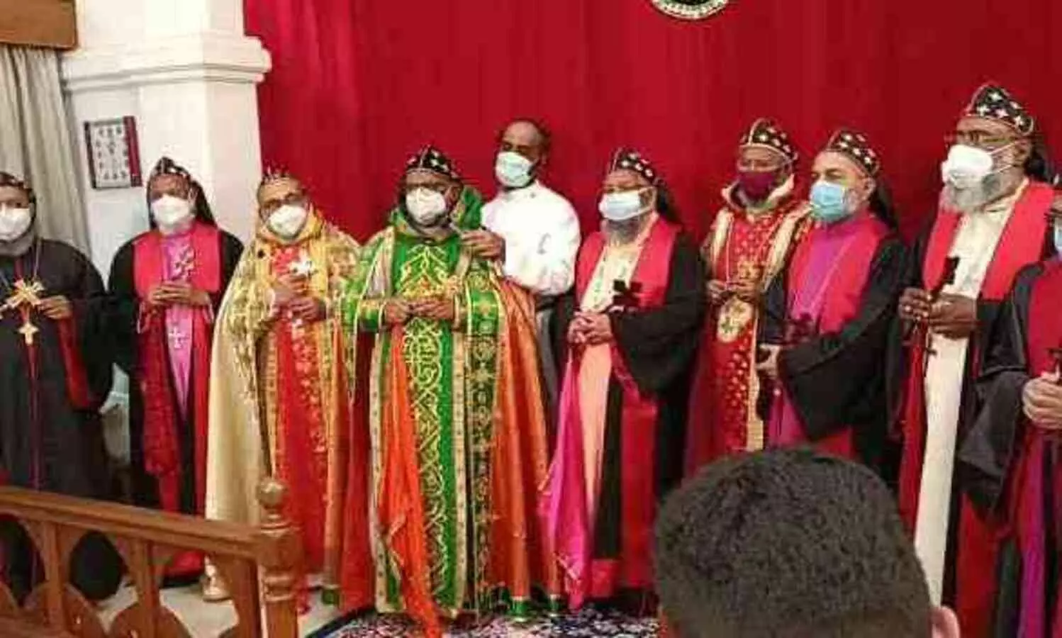 സഫ്രഗൻ മെത്രാപ്പോലീത്താമാരായി സ്ഥാനാരോഹണം