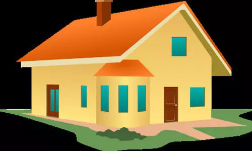 മൂന്നു പതിറ്റാണ്ടായി ആദിവാസികളുടെ കാത്തിരിപ്പ്; വാസയോഗ്യമായ വീട് വേണം