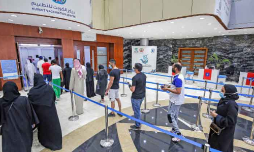 കു​ത്തി​വെ​പ്പ്​ കേ​ന്ദ്ര​ങ്ങ​ൾ അ​വ​ധി​ദി​ന​ങ്ങ​ളി​ലും പ്ര​വ​ർ​ത്തി​ക്കും