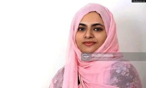 ഫാ​ഷ​ൻ ആണ് എന്‍റെ പാ​ഷ​ൻ