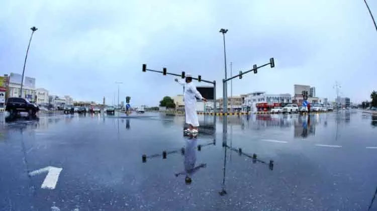 കനത്ത മഴ: സുഹാറിൽ വെള്ളപ്പൊക്കം കനത്ത മഴ: സുഹാറിൽ വെള്ളപ്പൊക്കം