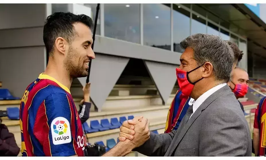 ബാഴ്സയിൽ ശമ്പളം വെട്ടിക്കുറക്കൽ മേള; പ്രമുഖർക്ക് പകുതി പോകും ബാഴ്സയിൽ ശമ്പളം വെട്ടിക്കുറക്കൽ മേള; പ്രമുഖർക്ക് പകുതി പോകും