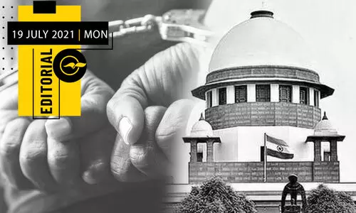 നി​യ​മം​ത​ന്നെ രാ​ജ്യ​ദ്രോ​ഹ​മാ​യാ​ൽ