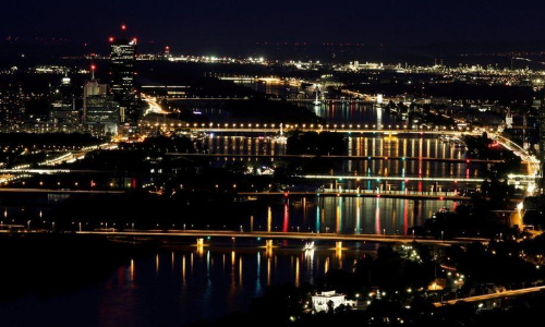 കോവിഡ്​ ഭീതിക്കിടെ ആസ്​ട്രിയയിലെ യു.എസ്​ നയതന്ത്ര ഉദ്യോഗസ്​ഥർക്ക്​​ ഹവാന സിൻഡ്രം; മഹാമാരിയാകുമോ?