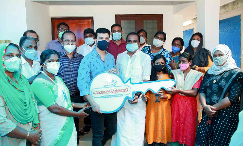 അമ്മക്കിളിക്കൂട്ടിൽ ഷൈലയും മകളും സുരക്ഷിതരായി അന്തിയുറങ്ങും 