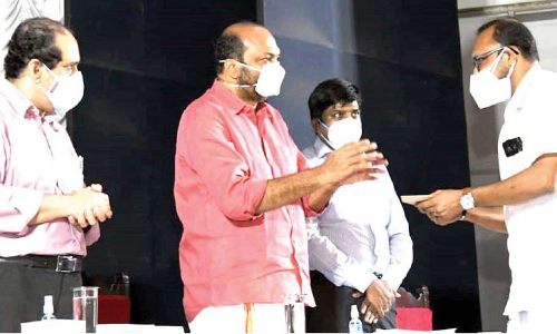 ഇൻറഗ്രേറ്റഡ് പവര്‍ലൂം സൊസൈറ്റിക്ക് പ്രതീക്ഷ പകര്‍ന്ന് മന്ത്രി