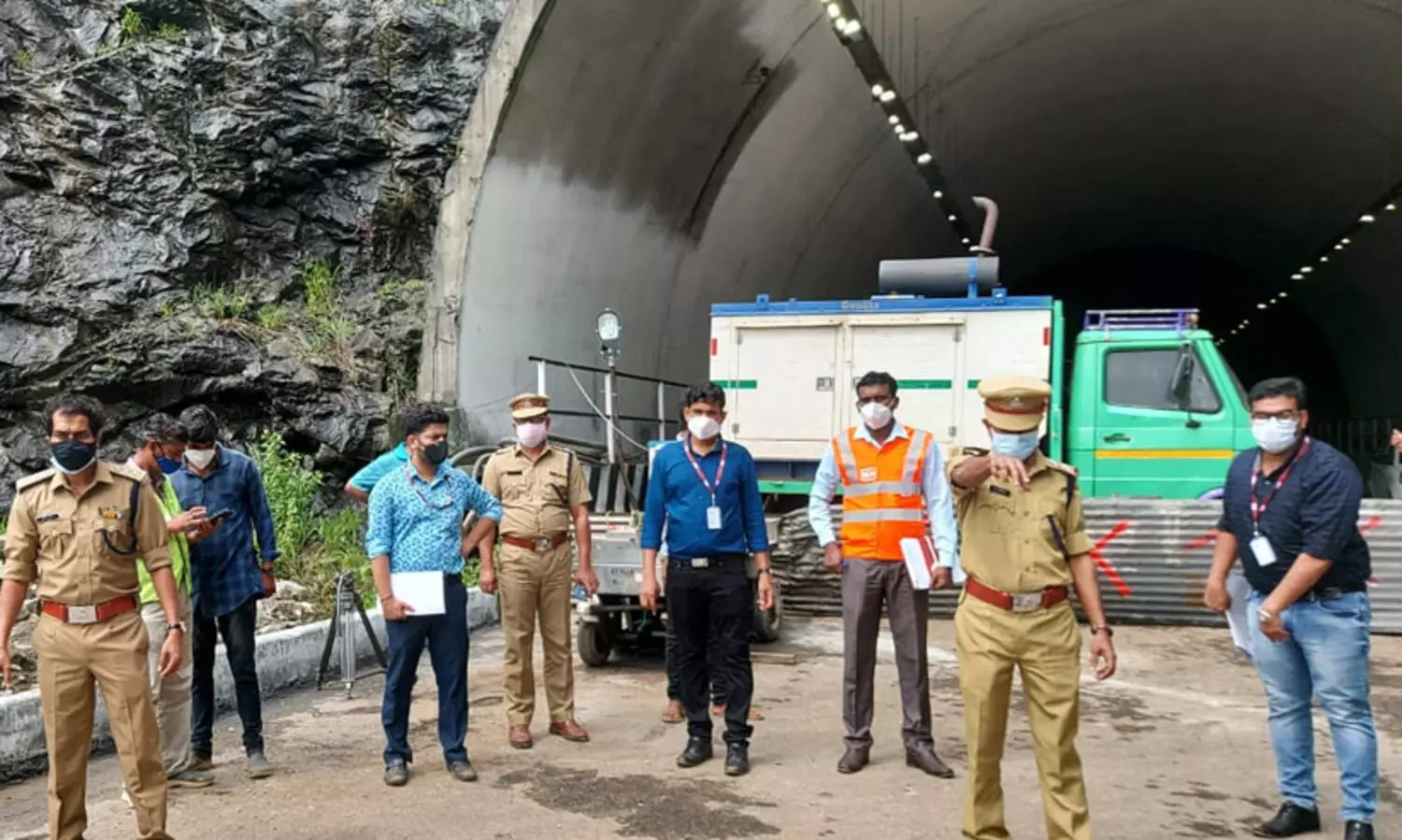kuthiran tunnel 21721