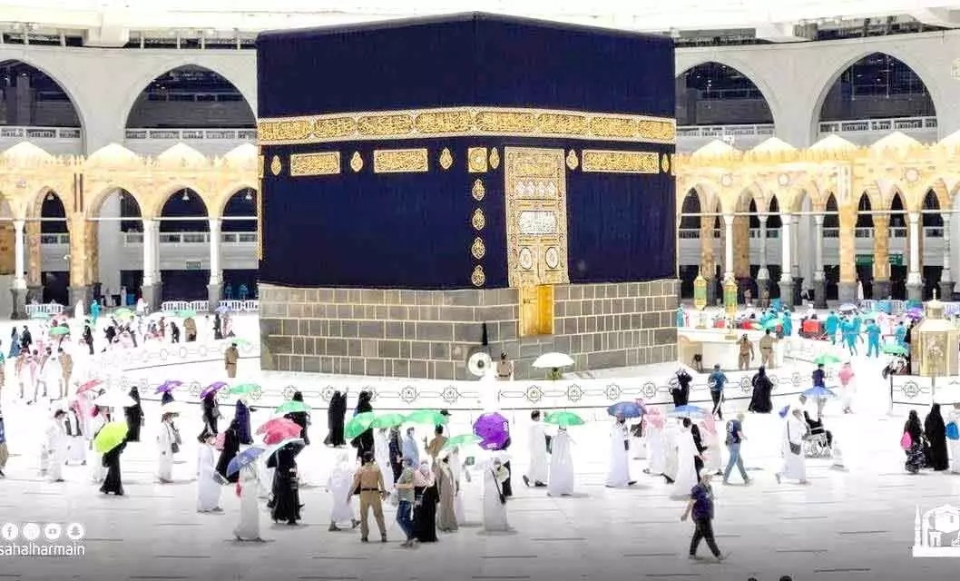 വിടവാങ്ങലി​െൻറയും ആത്മീയ സായൂജ്യത്തി​െൻറയും വൈകാരികതയിൽ തീർഥാടകർ