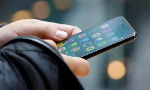 യുവാവ്​ അറിയാതെ നമ്പരിൽ നിന്ന്​ രാപകൽ അജ്​ഞാത വിളികൾ, മൊബൈൽ നമ്പർ വ്യാജമായി  ഉപയോഗിച്ചെന്ന്​ സംശയം