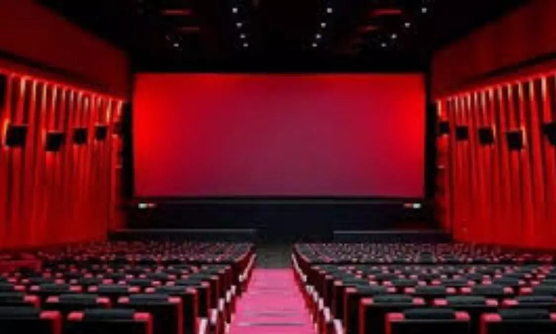 ഡൽഹിയിൽ കൂടുതൽ ഇളവുകൾ; തിയറ്ററുകൾ തുറക്കാം ഡൽഹിയിൽ കൂടുതൽ ഇളവുകൾ; തിയറ്ററുകൾ തുറക്കാം