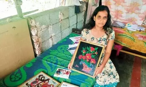 പരിമിതികളെ തോ​ൽ​പി​ച്ച സു​മ​യു​ടെ വി​ജ​യ​ത്തി​ന്​ കൈ​യ​ടി​ച്ച്​ നാ​ട്