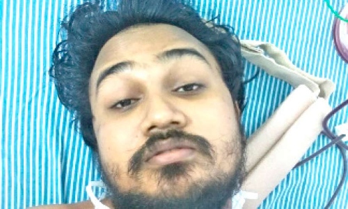 തെങ്ങിൽനിന്ന് വീണ് നട്ടെല്ല് തകർന്ന യുവാവ് ചികിത്സ സഹായം തേടുന്നു