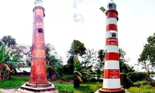 സോളാർ വെളിച്ചംവീശി മൺറോ ലൈറ്റ്​