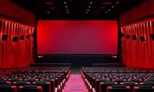 ഡൽഹിയിൽ കൂടുതൽ ഇളവുകൾ; തിയറ്ററുകൾ തുറക്കാം