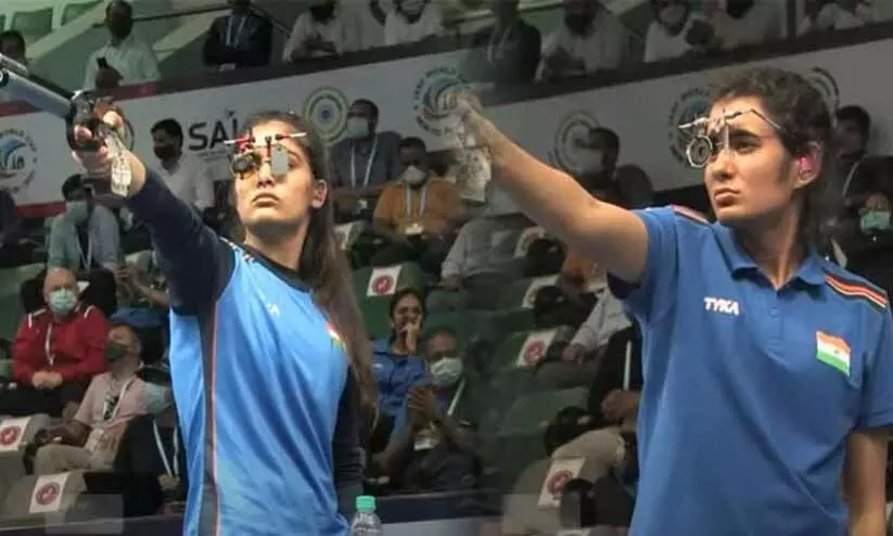 Manu Bhaker & Yashaswini Deswal