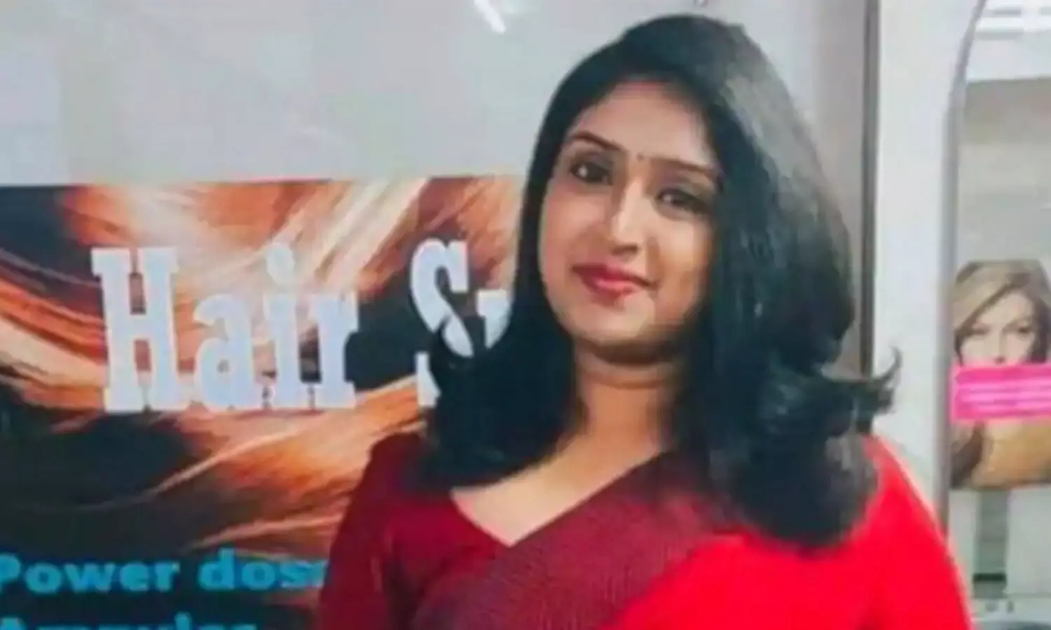 വ്യാജ അഭിഭാഷകയുടെ വീട്ടിൽ പരിശോധന; രേഖകൾ പിടിച്ചെടുത്തു