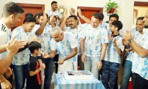 ഫുട്​ബാൾ താരത്തിന്​ കൈത്താങ്ങായി അർജൻറീന ഫാൻസ്​