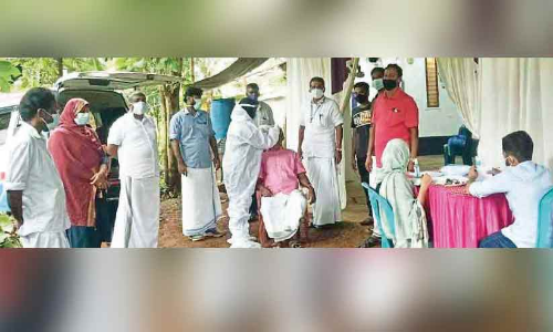 വേ​റി​ട്ട കോവിഡ് പ്ര​തി​രോ​ധ​വു​മാ​യി ഒ​തു​ക്കു​ങ്ങ​ൽ ഗ്രാ​മ​പ​ഞ്ചാ​യ​ത്ത്​, ടി.​പി.​ആ​ർ കു​റ​ക്കാ​ൻ ക​ല്യാ​ണ​വീ​ടു​ക​ളി​ൽ പ​രി​ശോ​ധ​ന