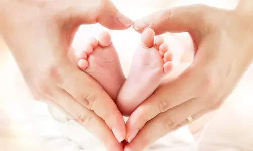 കൃത്രിമ ബീജസങ്കലനത്തിലൂടെ പിറക്കുന്നവരുടെ ജനന - മരണ സർട്ടിഫിക്കറ്റിന് പിതാവിന്റെ പേര് ചോദിക്കാത്ത പ്രത്യേക ഫോറം വേണമെന്ന് ഹൈകോടതി കൃത്രിമ ബീജസങ്കലനത്തിലൂടെ പിറക്കുന്നവരുടെ ജനന - മരണ സർട്ടിഫിക്കറ്റിന് പിതാവിന്റെ പേര് ചോദിക്കാത്ത പ്രത്യേക ഫോറം വേണമെന്ന് ഹൈകോടതി