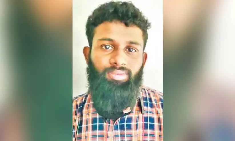 30 ഗ്രാം ഹഷീഷ് ഓയിലുമായി യുവാവ് പിടിയിൽ 30 ഗ്രാം ഹഷീഷ് ഓയിലുമായി യുവാവ് പിടിയിൽ