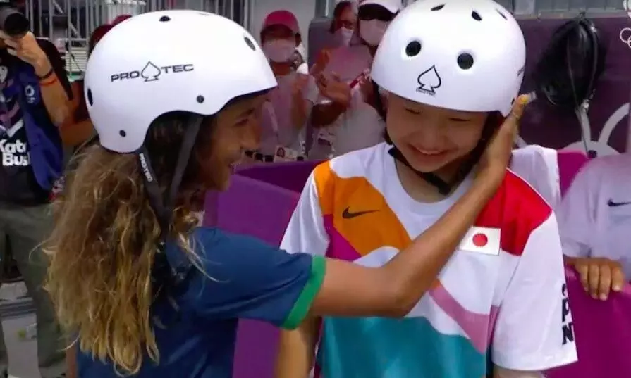 കുട്ടിക്കളിയായി ഒളിമ്പിക്സ്; സ്വർണം നേടിയ ജപ്പാൻ താരത്തിനും വെള്ളി നേടിയ ബ്രസീൽ താരത്തിനും വയസ്സ് 13 കുട്ടിക്കളിയായി ഒളിമ്പിക്സ്; സ്വർണം നേടിയ ജപ്പാൻ താരത്തിനും വെള്ളി നേടിയ ബ്രസീൽ താരത്തിനും വയസ്സ് 13