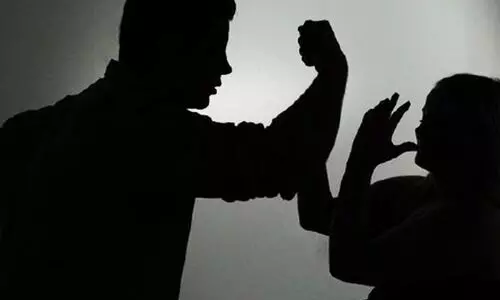 Cuts Off Woman’s Nose,