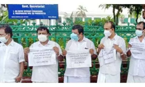 ഒ.ഐ.സി.സി-ഇൻകാസ് ഭാരവാഹികൾക്കെതിരെ കേസെടുത്തതിൽ പ്രതി​േഷധം