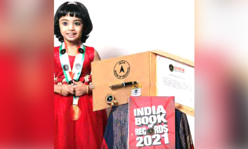രണ്ടര വയസ്സുകാരി സൈന ഇന്ത്യാബുക്​സ്​ ഓഫ് റെക്കോഡിൽ