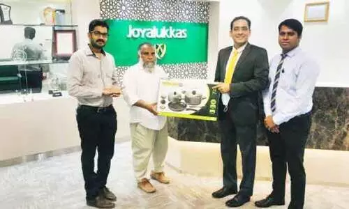 ഗൾഫ് മാധ്യമം ഫ്രീഡം ക്വിസ്: പ്രതിദിന സമ്മാനങ്ങൾ ൈകമാറി