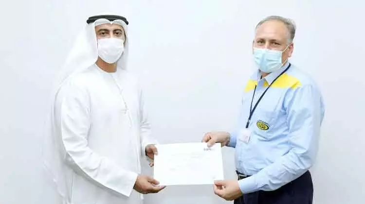 ദുബൈ വേ പാസായ ഡ്രൈവർമാരെ ആദരിച്ചു ദുബൈ വേ പാസായ ഡ്രൈവർമാരെ ആദരിച്ചു