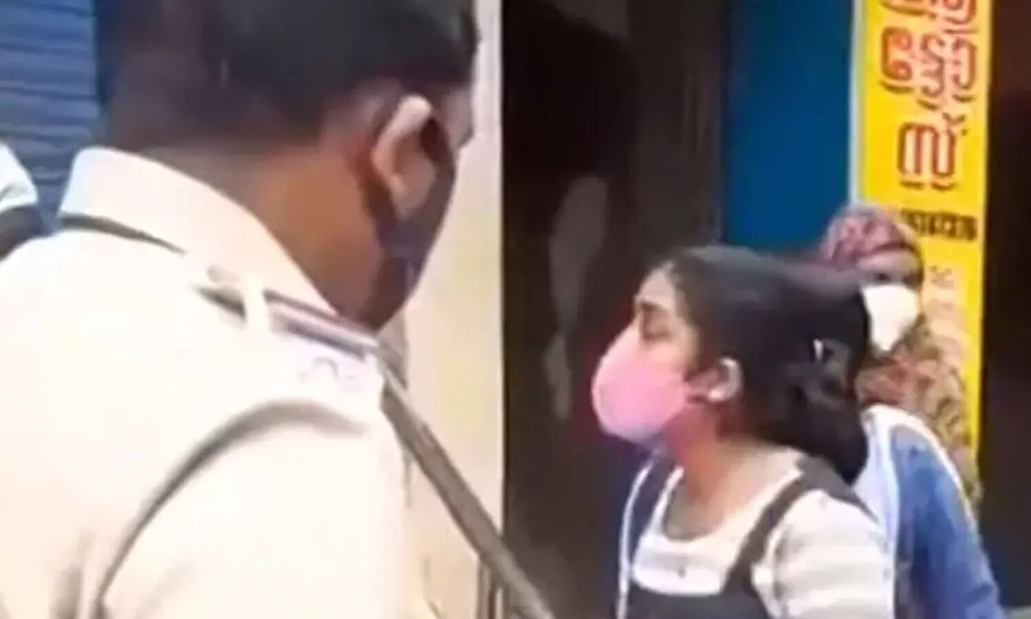 കേസ് പിൻവലിക്കണം; ഗൗരിനന്ദ മുഖ്യമന്ത്രിക്ക് പരാതി നൽകി