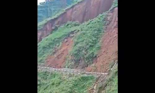 ഹിമാചലിൽ വീണ്ടും മണ്ണിടിച്ചിൽ; ഞെട്ടിക്കുന്ന ദൃശ്യങ്ങൾ പുറത്ത്​