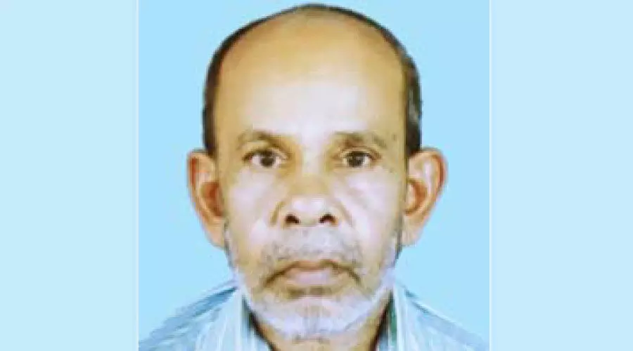 വാക്സിനെടുക്കാൻ വരി നിൽക്കുന്നതിനിടെ കുഴഞ്ഞുവീണ് മരിച്ചു വാക്സിനെടുക്കാൻ വരി നിൽക്കുന്നതിനിടെ കുഴഞ്ഞുവീണ് മരിച്ചു