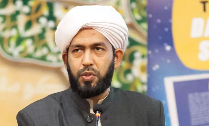 Hakkim Azhari Hakkim Azhari