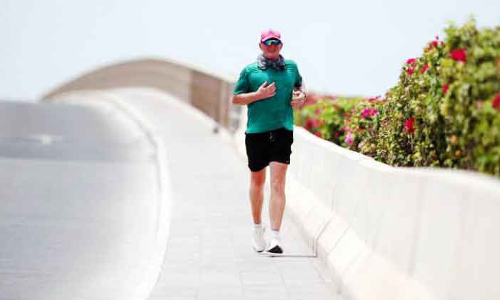 ഫണ്ട്​ സ്വരൂപിക്കാൻ പൊരിവെയിലത്ത് ഓടിയത്​​ 21 കിലോമീറ്റർ