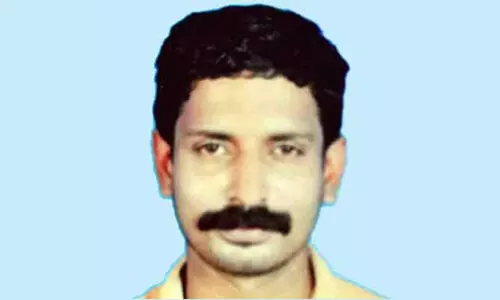 പു​ഴ​യി​ല്‍ കു​ളി​ക്കാ​നി​റ​ങ്ങി​യ യു​വാ​വ് ഒ​ഴു​ക്കി​ല്‍പെ​ട്ടു മ​രി​ച്ചു