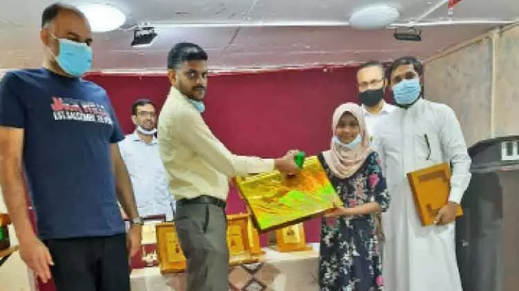 ഖത്മുൽ ഖുർആൻ ആദരം ഖത്മുൽ ഖുർആൻ ആദരം