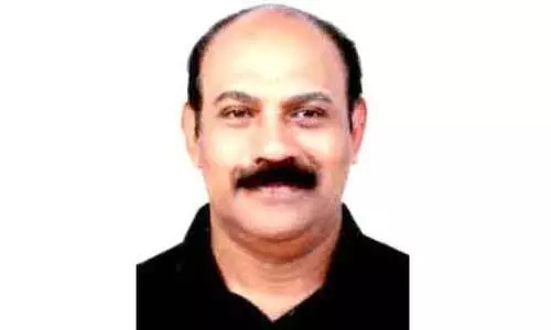 ഇ​ന്ത്യ​ൻ എം​ബ​സി ഉ​ദ്യോ​ഗ​സ്ഥ​ൻ അ​നി​ൽ​കു​മാ​ർ വി​ര​മി​ച്ചു