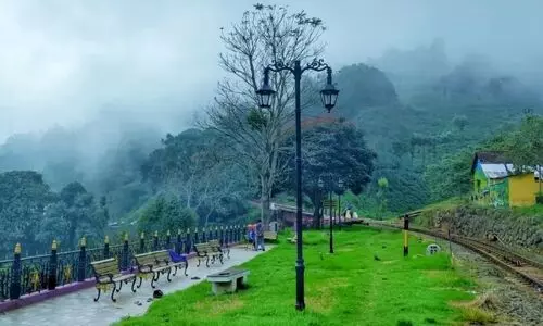 നീലഗിരിയിലേക്ക് വിനോദ സഞ്ചാരികളുടെ പ്രവേശനം വൈകുന്നു