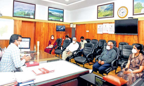 കോവിഡ് പ്രതിരോധം: കേന്ദ്ര സംഘം വിലയിരുത്തി