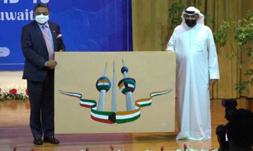 മഹ്​മൂദ്​ ഖത്താ​െൻറ വരയിൽ തെളിഞ്ഞത് ഇന്ത്യ–കുവൈത്ത്​​ സൗഹൃദം