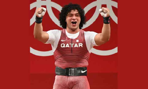 സുവർണാഭിമാനം