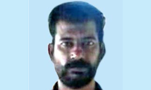 കാ​ണാ​താ​യ സ്‌​കൂ​ള്‍ ജീ​വ​ന​ക്കാ​ര​െൻറ മൃ​ത​ദേ​ഹം ആ​റ്റി​ല്‍ ക​ണ്ടെ​ത്തി