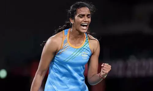 വെങ്കലത്തിളക്കത്തിൽ സിന്ധു; ചൈനീസ് താരത്തെ തകർത്തു വെങ്കലത്തിളക്കത്തിൽ സിന്ധു; ചൈനീസ് താരത്തെ തകർത്തു