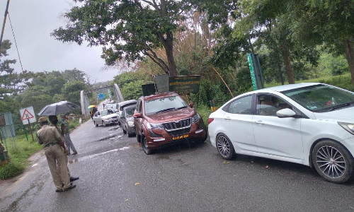 ആർ.ടി.പി സി ആർ പരിശോധനാ ഫലം കരുതണം; കർശന നിയന്ത്രണങ്ങളുമായി തമിഴ്‌നാടും