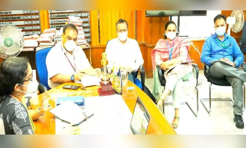 വീടുകളിൽനിന്ന്​ കോവിഡ്​ പടരു​ന്നതായി കേന്ദ്ര സംഘം