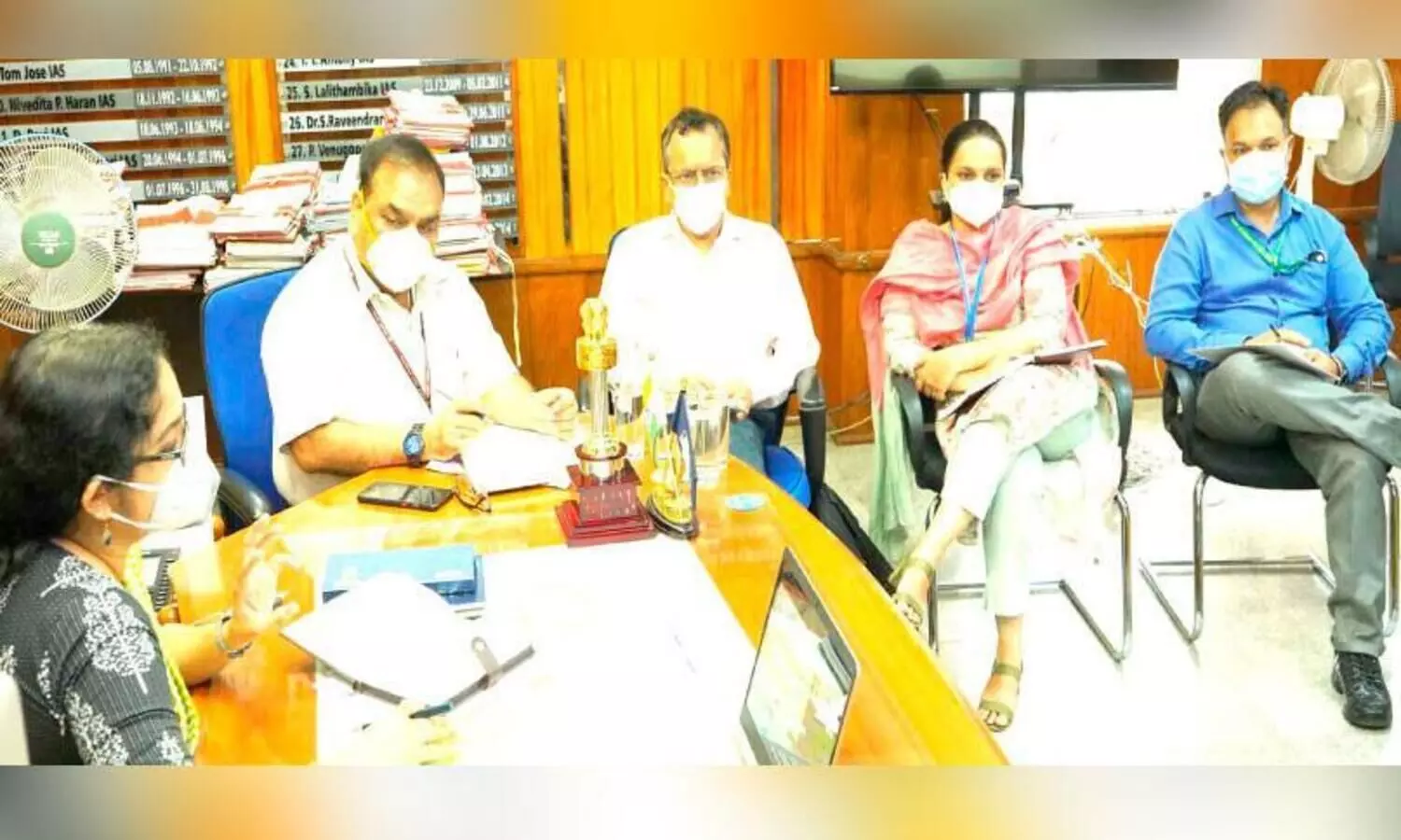 വീടുകളിൽനിന്ന്​ കോവിഡ്​ പടരു​ന്നതായി കേന്ദ്ര സംഘം